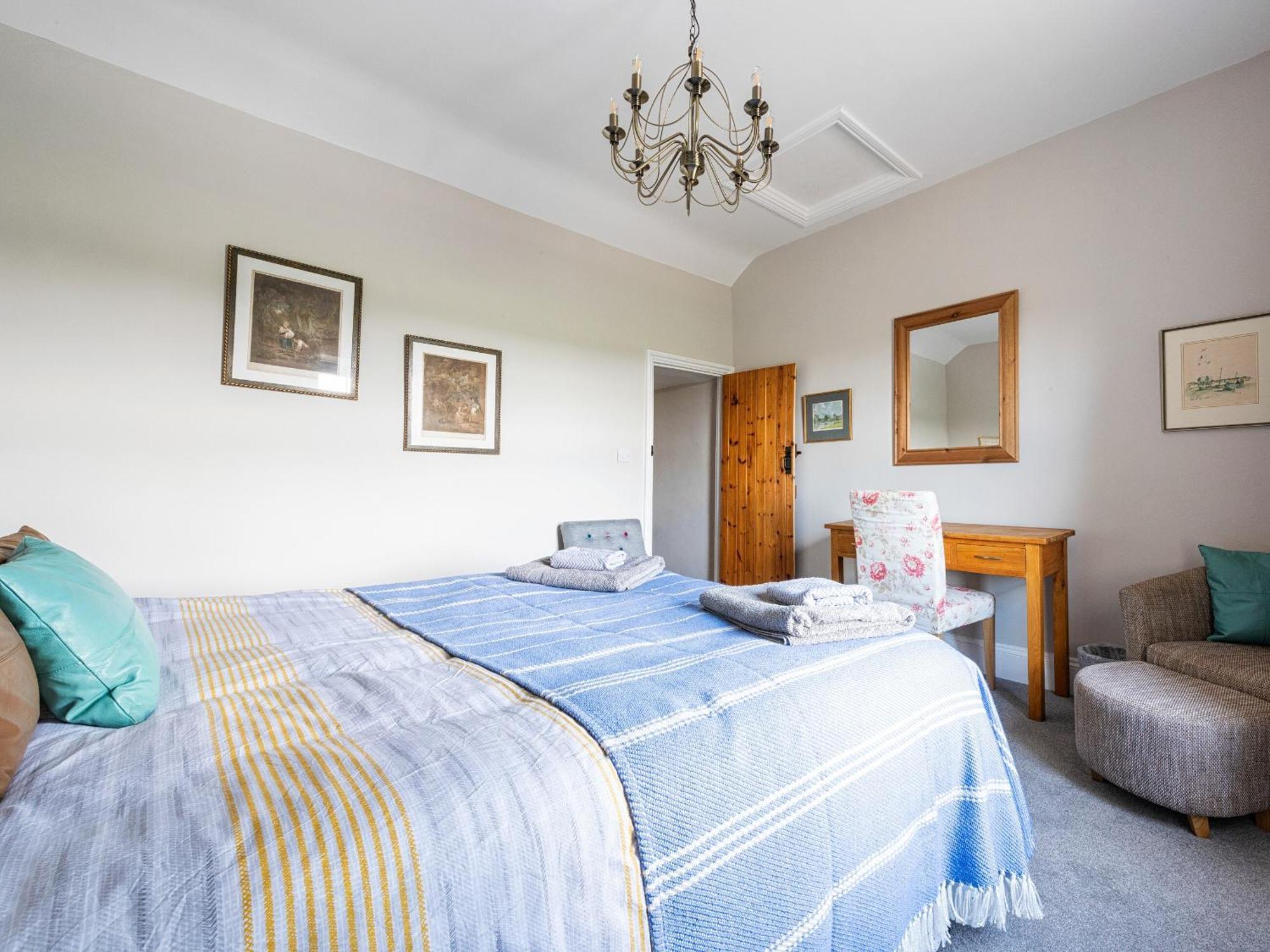 Red Kite Cottage Easton on the Hill المظهر الخارجي الصورة